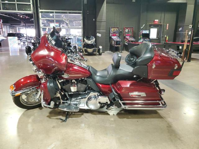 2010 HARLEY-DAVIDSON FLHTCU 1HD1FC418AB669676