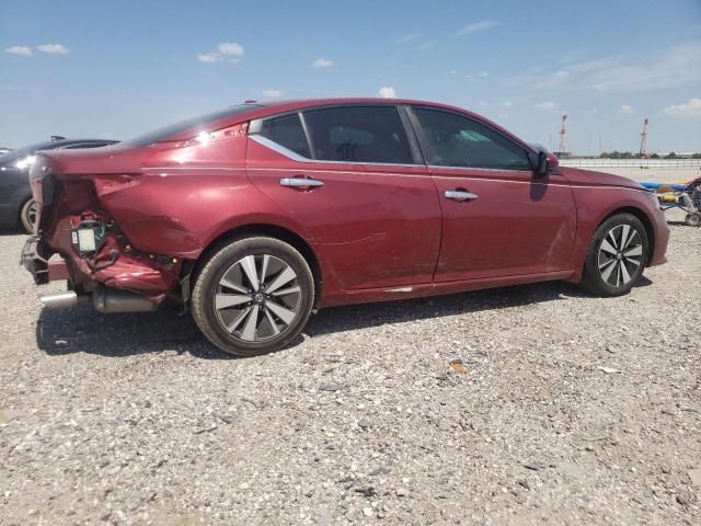 1N4BL4DV4MN313046 Nissan Altima SV 3