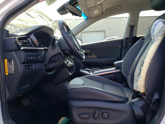KNDCC3LG8L5055706 KIA NIRO EX