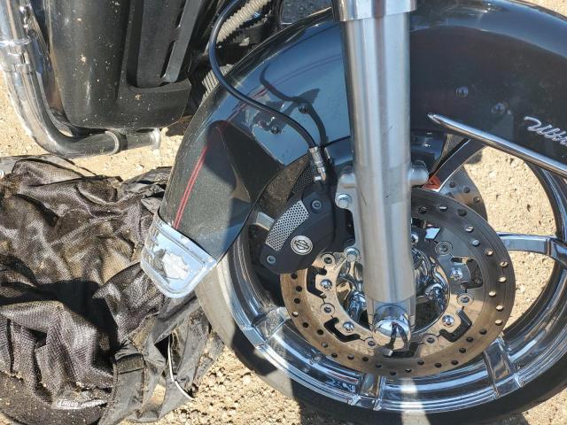 2009 HARLEY-DAVIDSON FLHTCU - 1HD1FC41X9Y651933