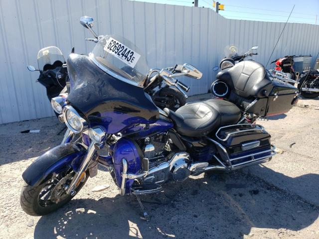 2011 HARLEY-DAVIDSON FLHTCUSE6 - 1HD1PR81XBB955122
