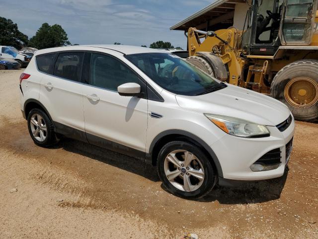1FMCU0GX9EUB83592 Ford ESCAPE SE
