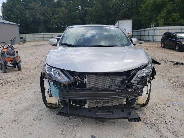 JN1BJ1CPXHW017095 Nissan Rogue Sport S