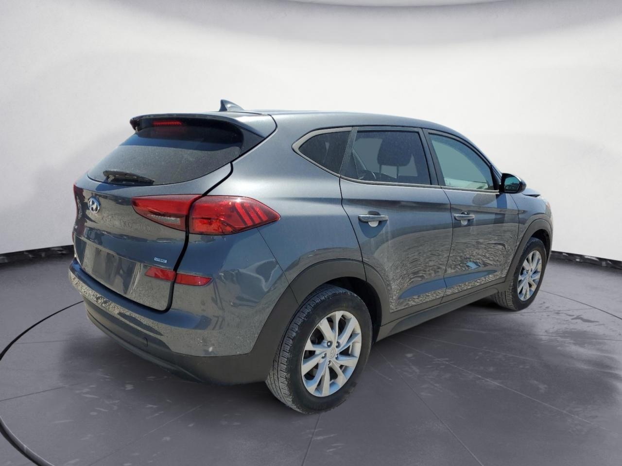 KM8J2CA45KU971696 2019 Hyundai Tucson Se