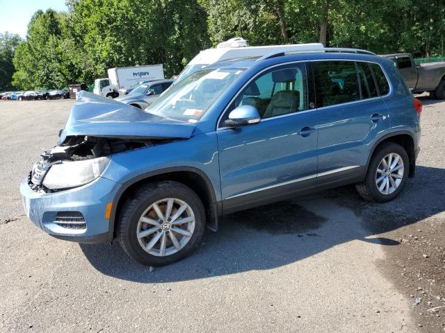 2017 VOLKSWAGEN TIGUAN WOL - WVGSV7AX0HK016063