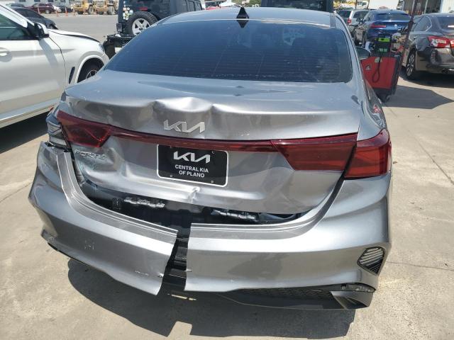 3KPF24AD5PE548638 KIA FORTE LX