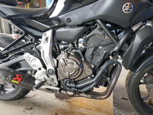 2016 YAMAHA FZ07 JYARM06E9GA009116