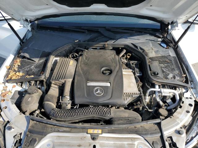 WDDWF4JB3JR415588 Mercedes-Benz C 300