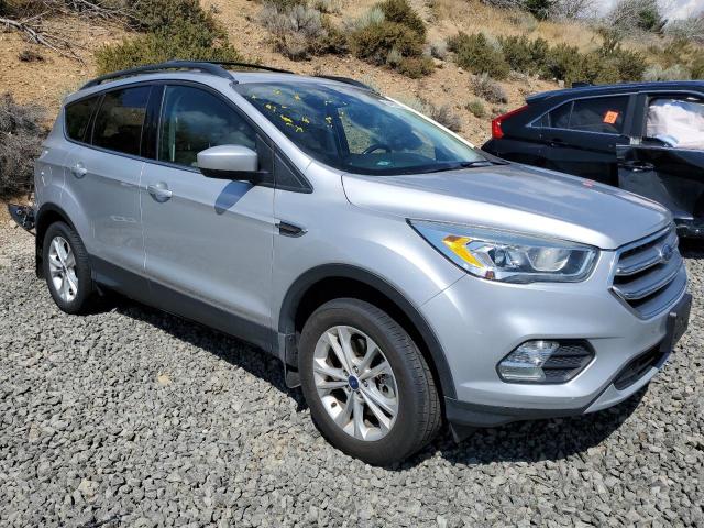 Vin: 1fmcu9g90hua51122, lot: 64856203, ford escape se 20174