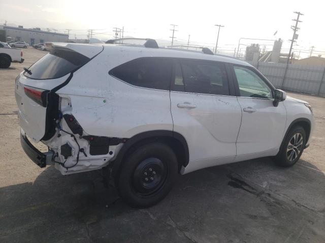 VIN 5TDKDRAH6PS041696 2023 Toyota Highlander, L no.3