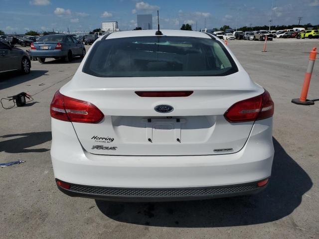 1FADP3E24FL311503 Ford FOCUS S