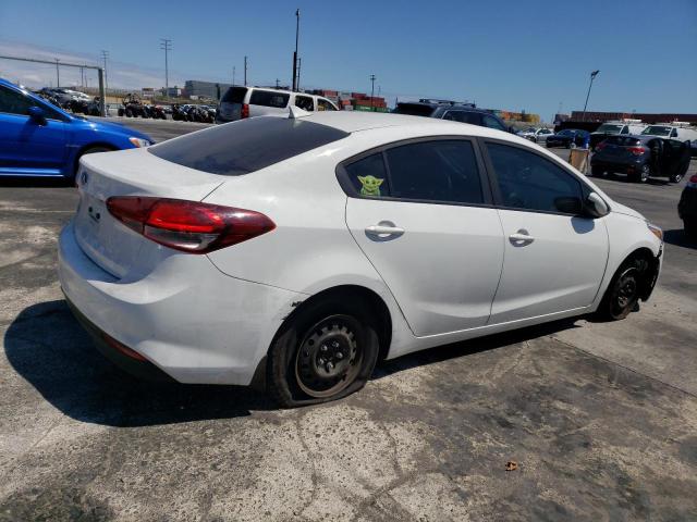 3KPFK4A7XJE275049 KIA FORTE LX