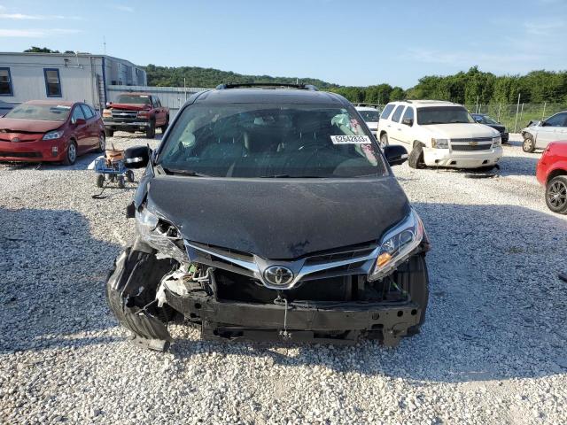 5TDYZ3DC9JS920481 Toyota SIENNA XLE