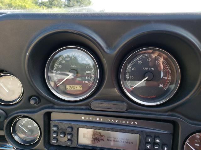 2011 HARLEY-DAVIDSON FLHTCU 1HD1FC410BB665977