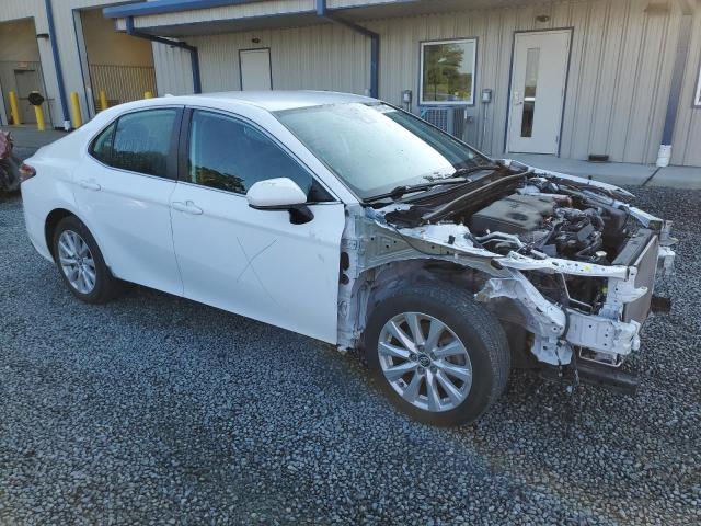 4T1C11AK7LU340058 Toyota Camry LE 4