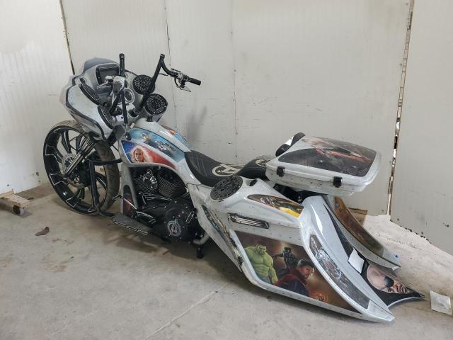 2011 HARLEY-DAVIDSON FLTRX - 1HD1KHM11BB664779