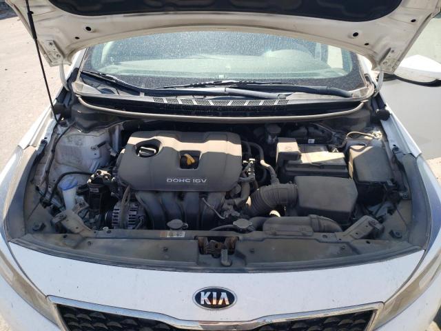 3KPFK4A71HE142061 KIA FORTE LX