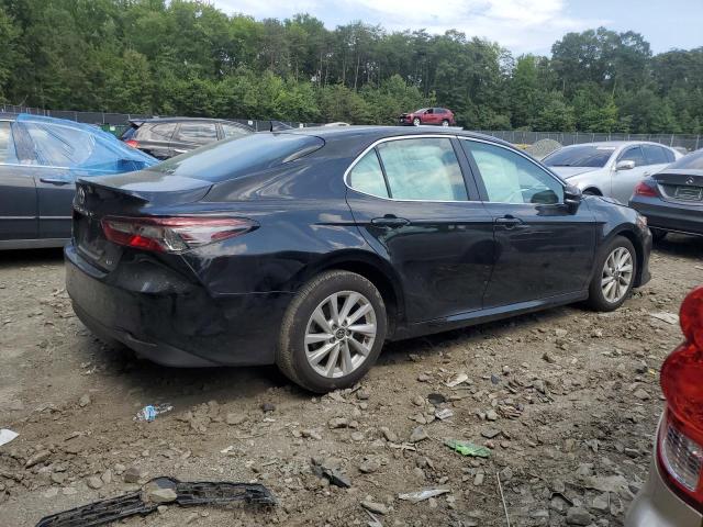 4T1R11AK3PU751876 Toyota Camry LE 3