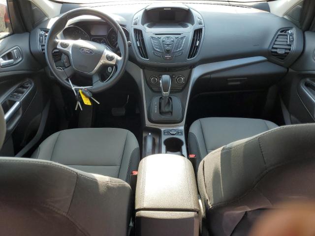1FMCU9G98GUA11319 Ford ESCAPE SE