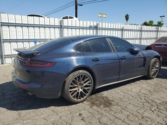 WP0AB2A70JL131712 Porsche Panamera 4s