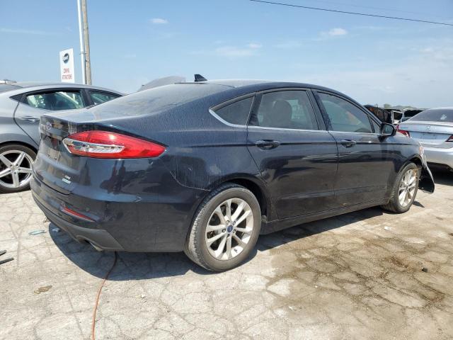 3FA6P0HD2LR143555 Ford Fusion SE 3