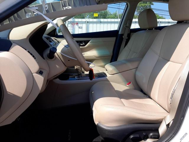 1N4AL3AP8FC218676 Nissan ALTIMA 2.5