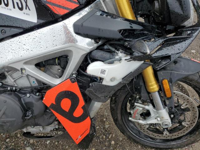 2018 APRILIA MOTORCYCLE - ZD4KGU000JS000750