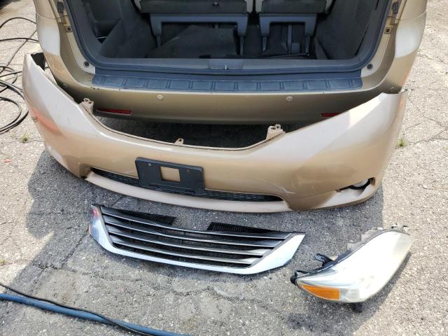 2011 Toyota Sienna - Image 13
