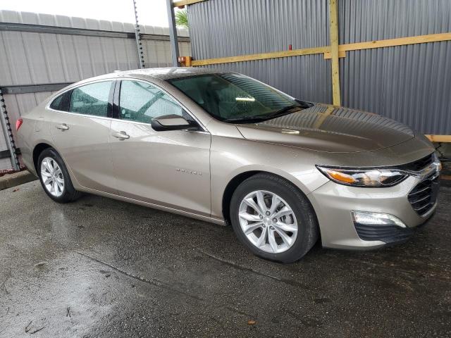 1G1ZD5ST1NF122315 Chevrolet Malibu LT 4