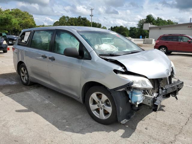 5TDZZ3DC2HS783835 Toyota SIENNA