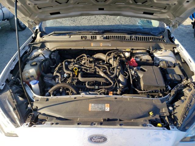 3FA6P0HD5KR135853 Ford FUSION SE