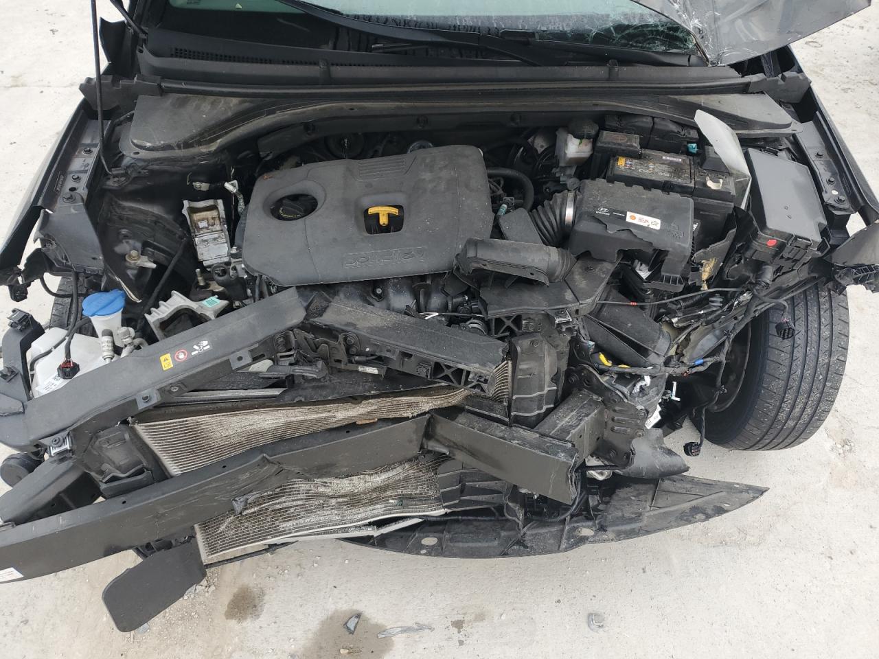 5NPD84LF6KH456589 2019 Hyundai Elantra Sel