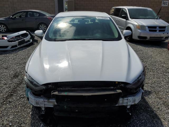 3FA6P0HD8HR247717 Ford FUSION SE