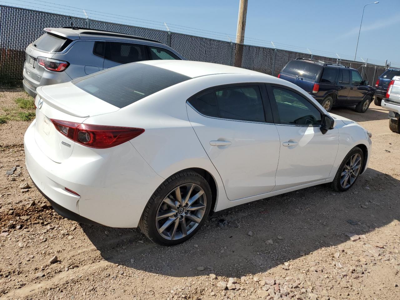 Lot #2902816477 2018 MAZDA 3 TOURING