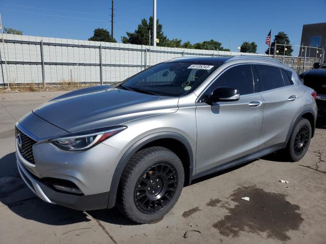 2017 INFINITI QX30 Base