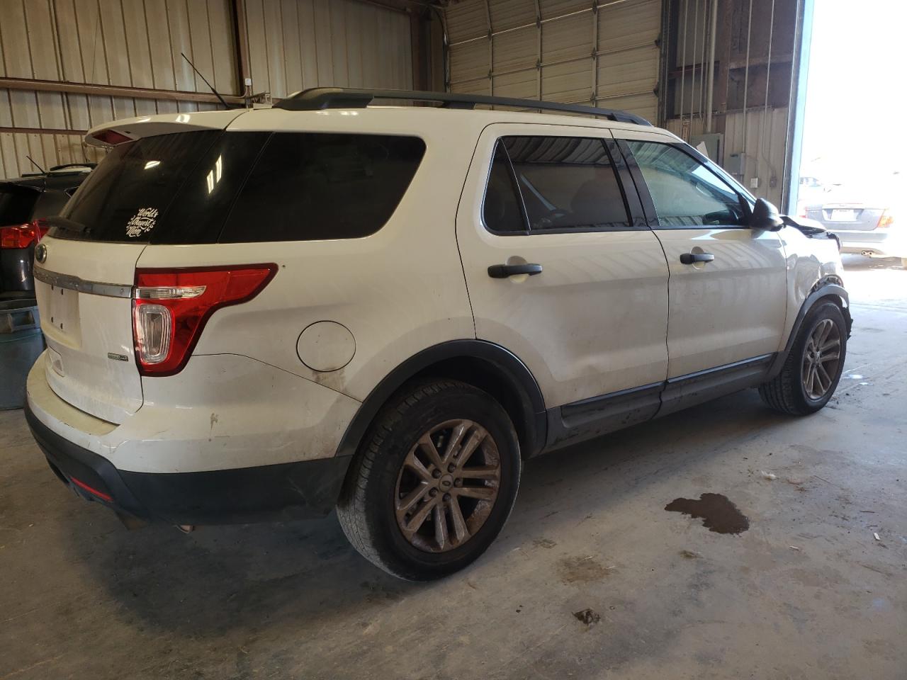 2015 Ford Explorer vin: 1FM5K8B82FGA64313