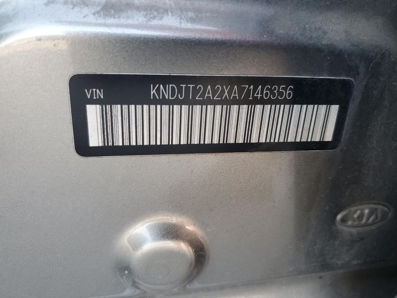 KNDJT2A2XA7146356 2010 Kia Soul +