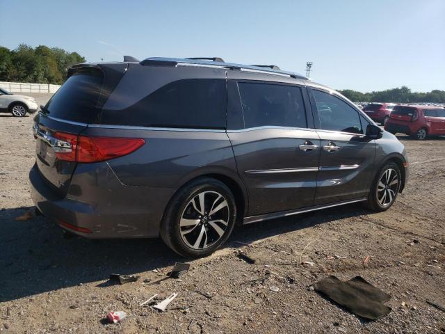 5FNRL6H93JB044503 2018 HONDA ODYSSEY, photo no. 3