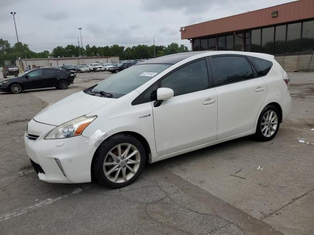 2013 Toyota Prius v 