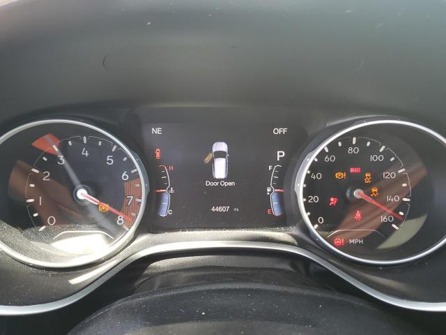 3C4NJDCB9JT413093 Jeep Compass Limited