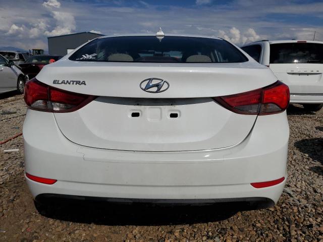 5NPDH4AE8GH780046 Hyundai ELANTRA SE