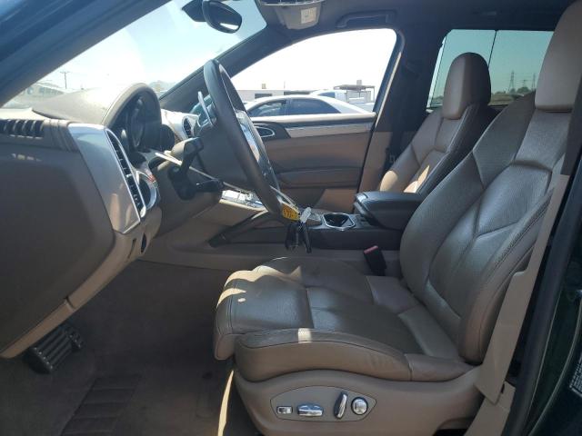 Паркетники PORSCHE CAYENNE 2012 Зелений