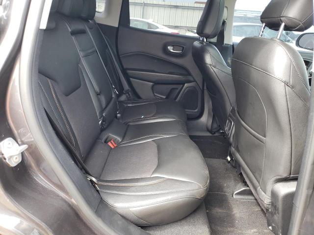 3C4NJDBB5JT350186 Jeep Compass Latitude