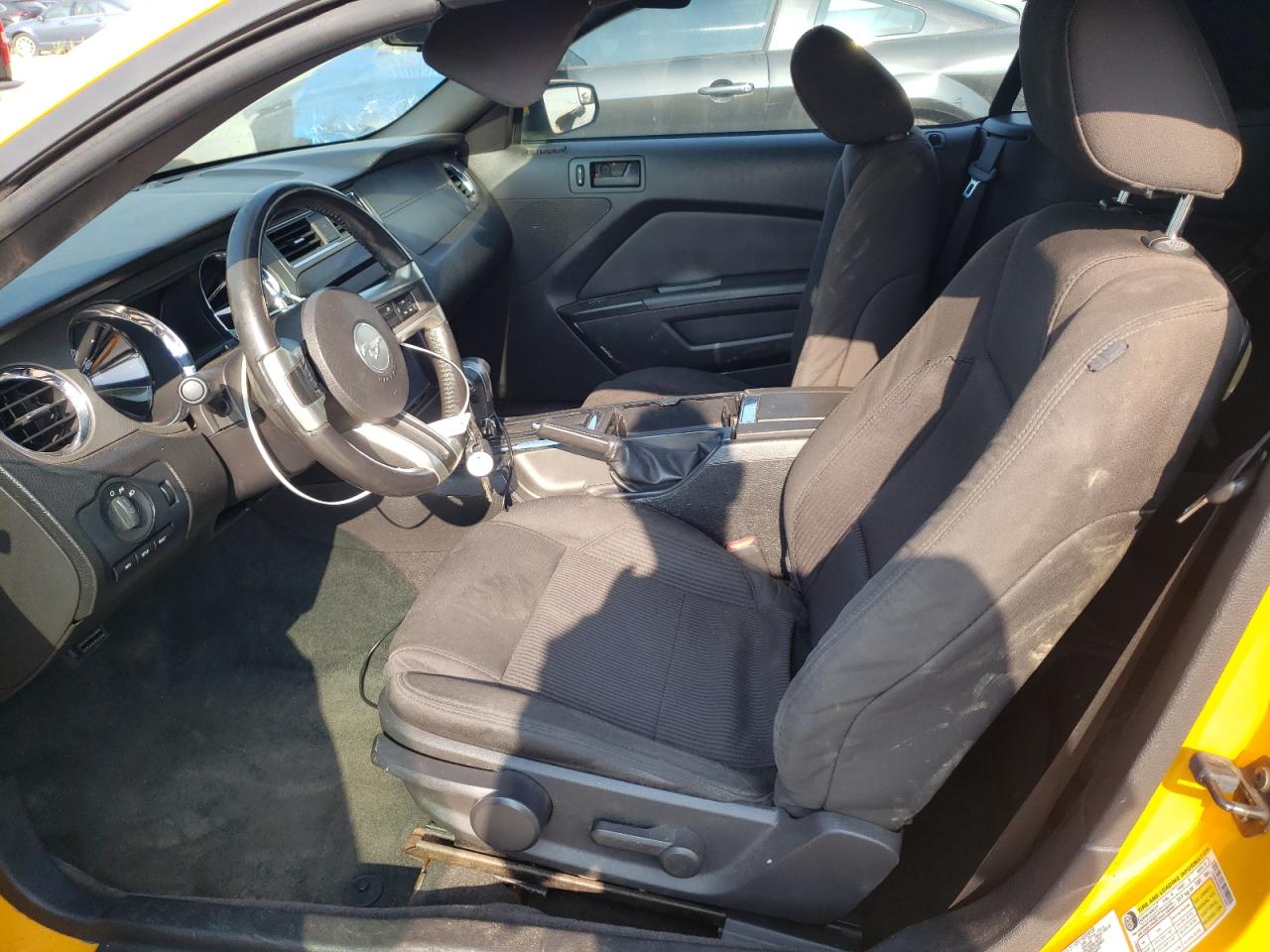 1ZVBP8EM6C5201890 2012 Ford Mustang