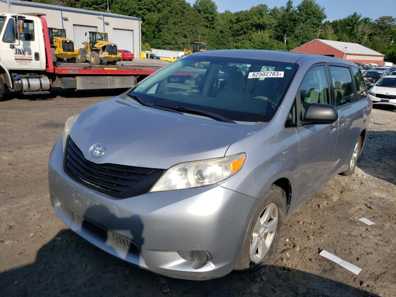 Lot #2990801319 2012 TOYOTA SIENNA BAS