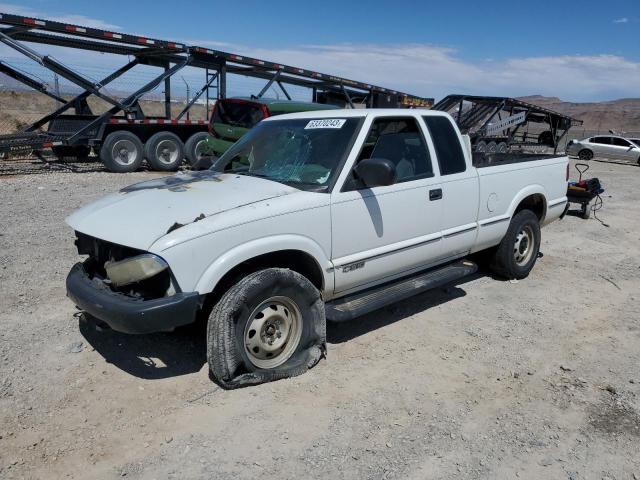 2000 Chevrolet S-10 