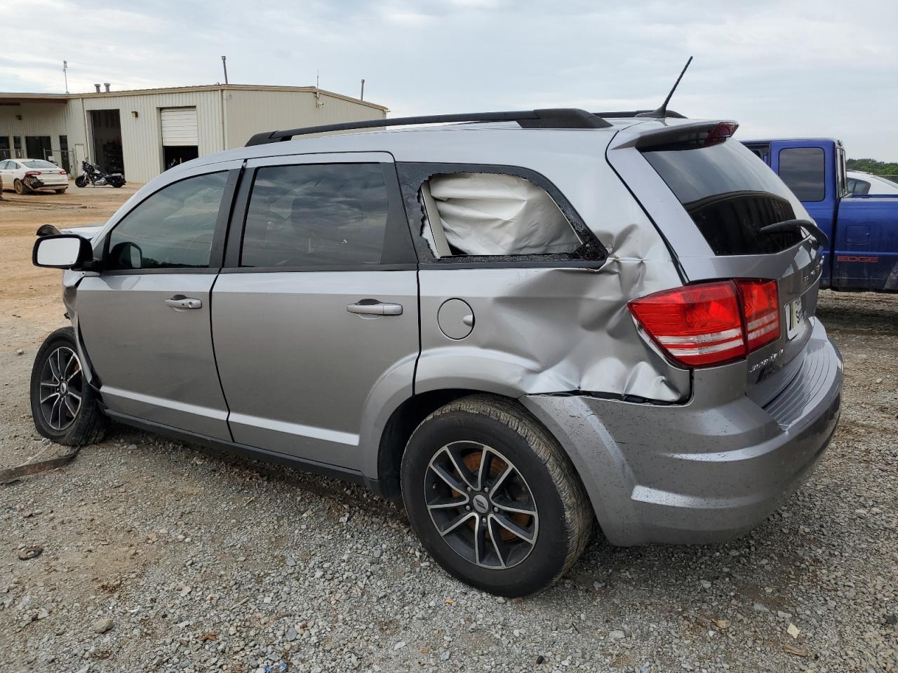 DODGE JOURNEY SE