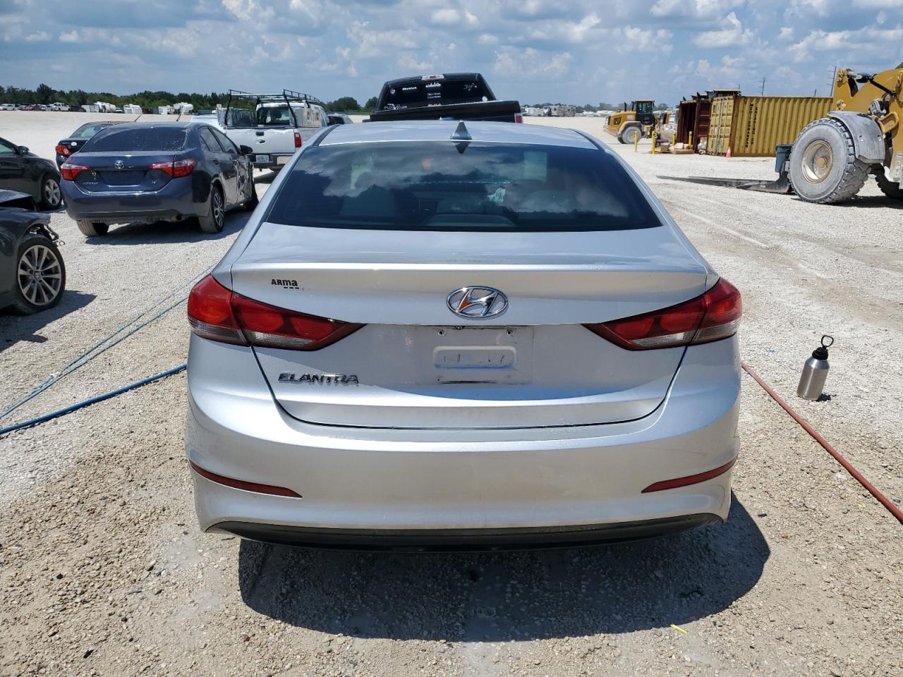 2017 Hyundai Elantra Se vin: 5NPD84LF2HH028849