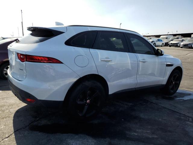 SADCJ2BV7HA070460 Jaguar F-pace Premium