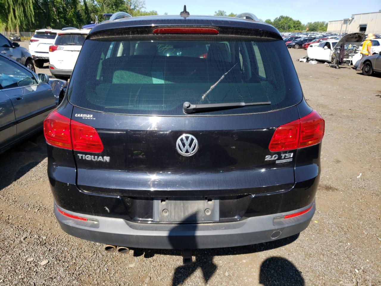 WVGBV7AX4CW570479 2012 Volkswagen Tiguan S